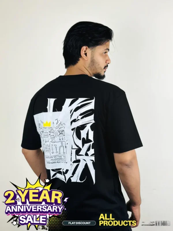 Crown-Black Drop shoulder T-shirt